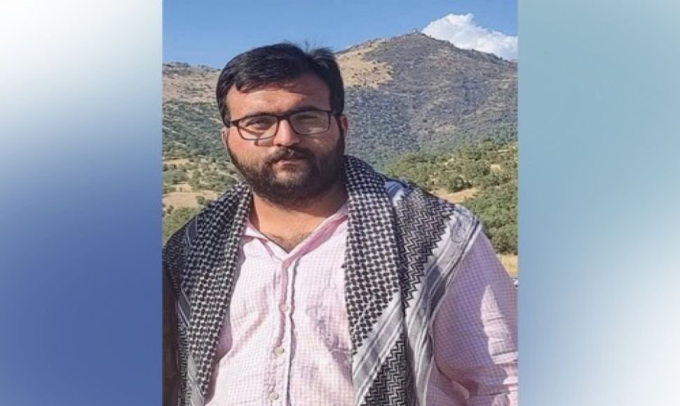 Arrest of a citizen by the security forces in Naqadeh