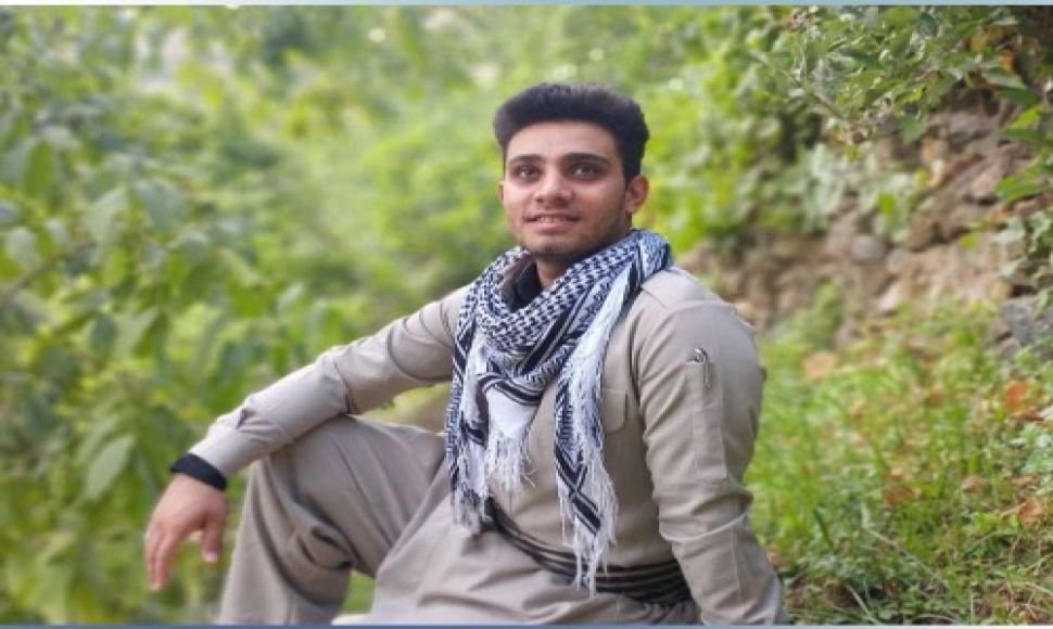 Zana Menbari was released from Sanandaj prison on bail