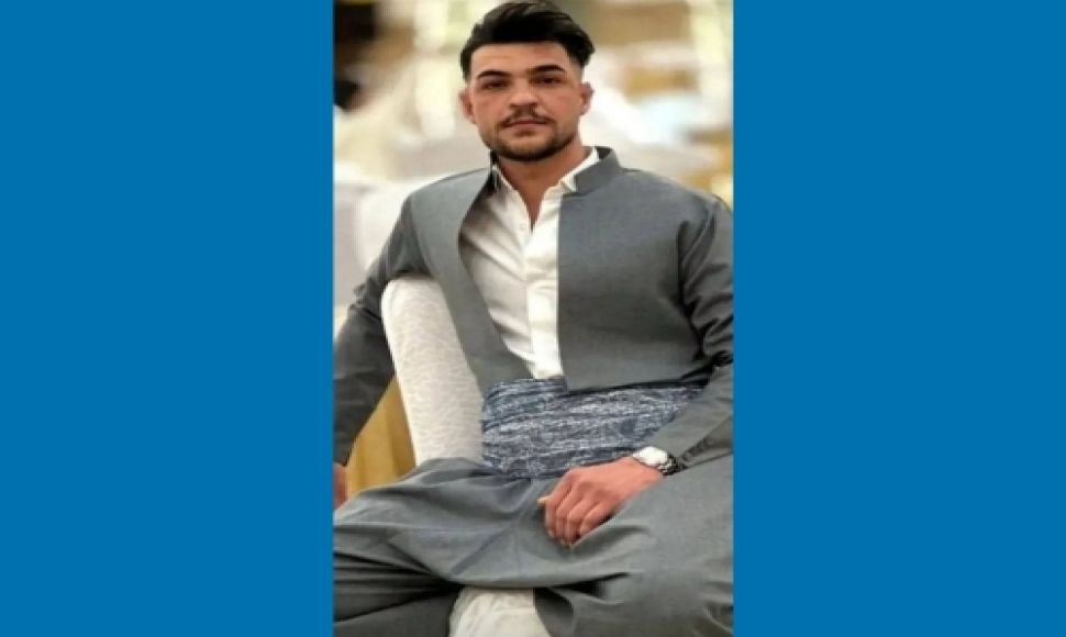 Sardasht / A kolbar was killed by gunfire from military forces.