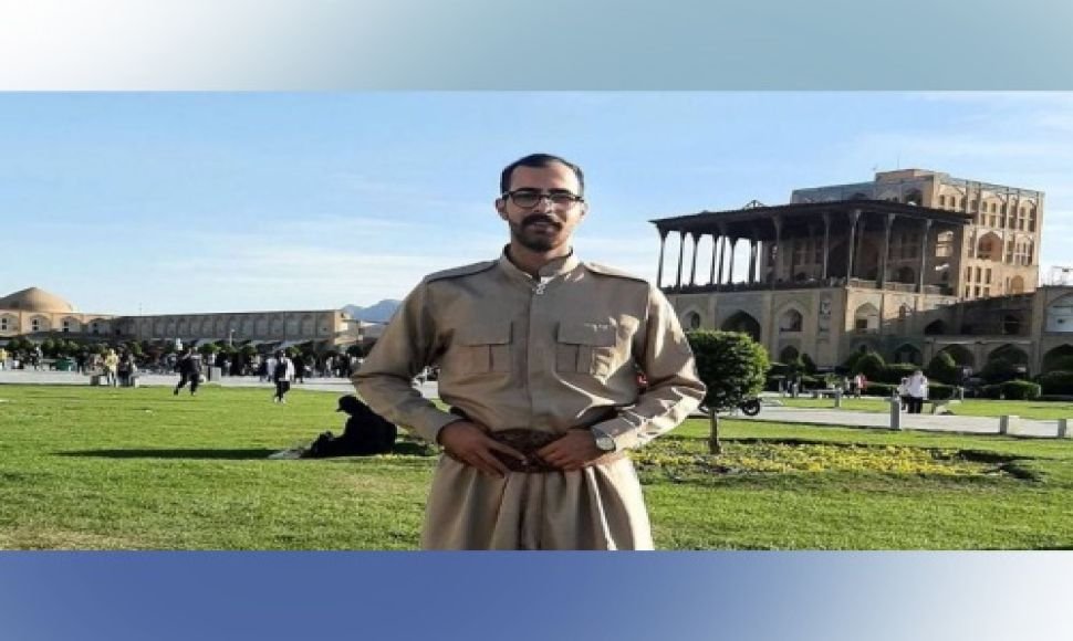 The arrest of a Kurdish student by government authorities in Isfahan