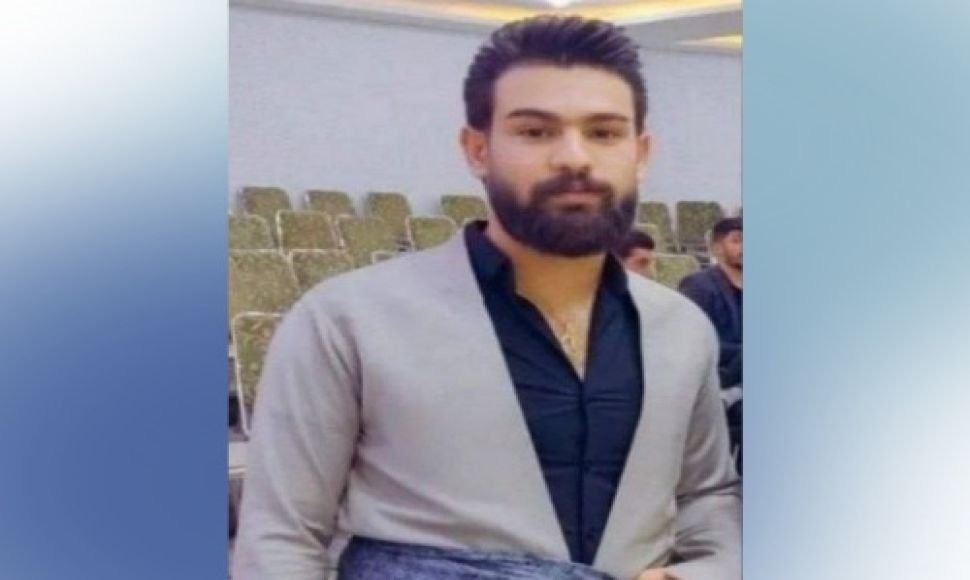 "Ayoub Aghliani" was transferred to Naqadeh prison to execute the prison sentence